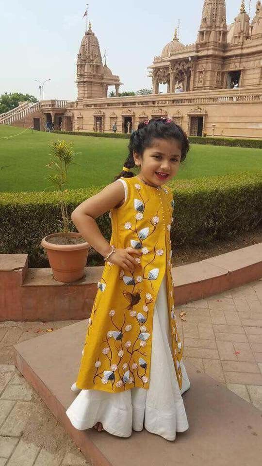 Child 2025 mehndi dress
